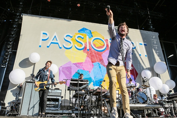 passionpit_firefly